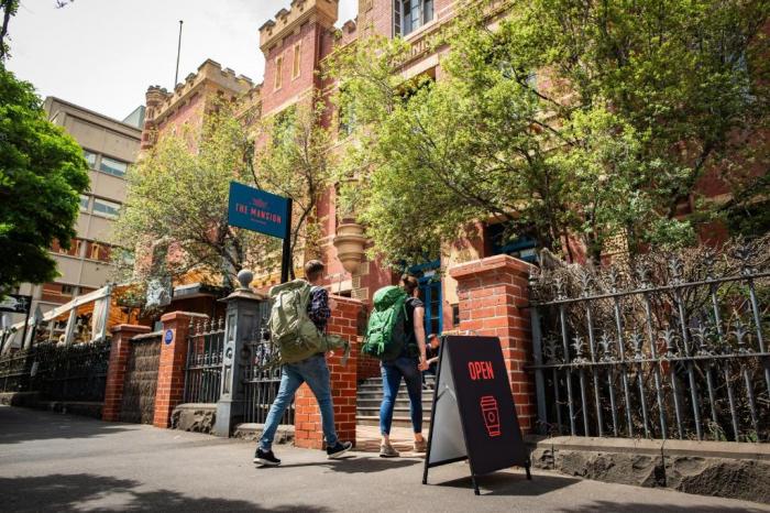 The Mansion Melbourne: World's Fanciest Backpackers Hotel