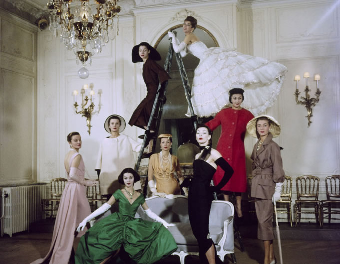 Balenciaga: Shaping Fashion Balenciaga: Shaping Fashion